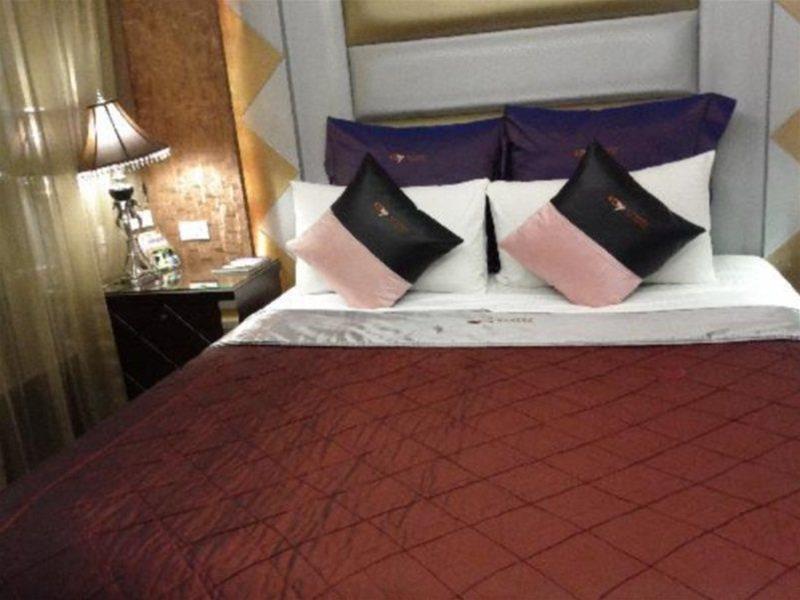 Taipei Lotty Hotel Bagian luar foto