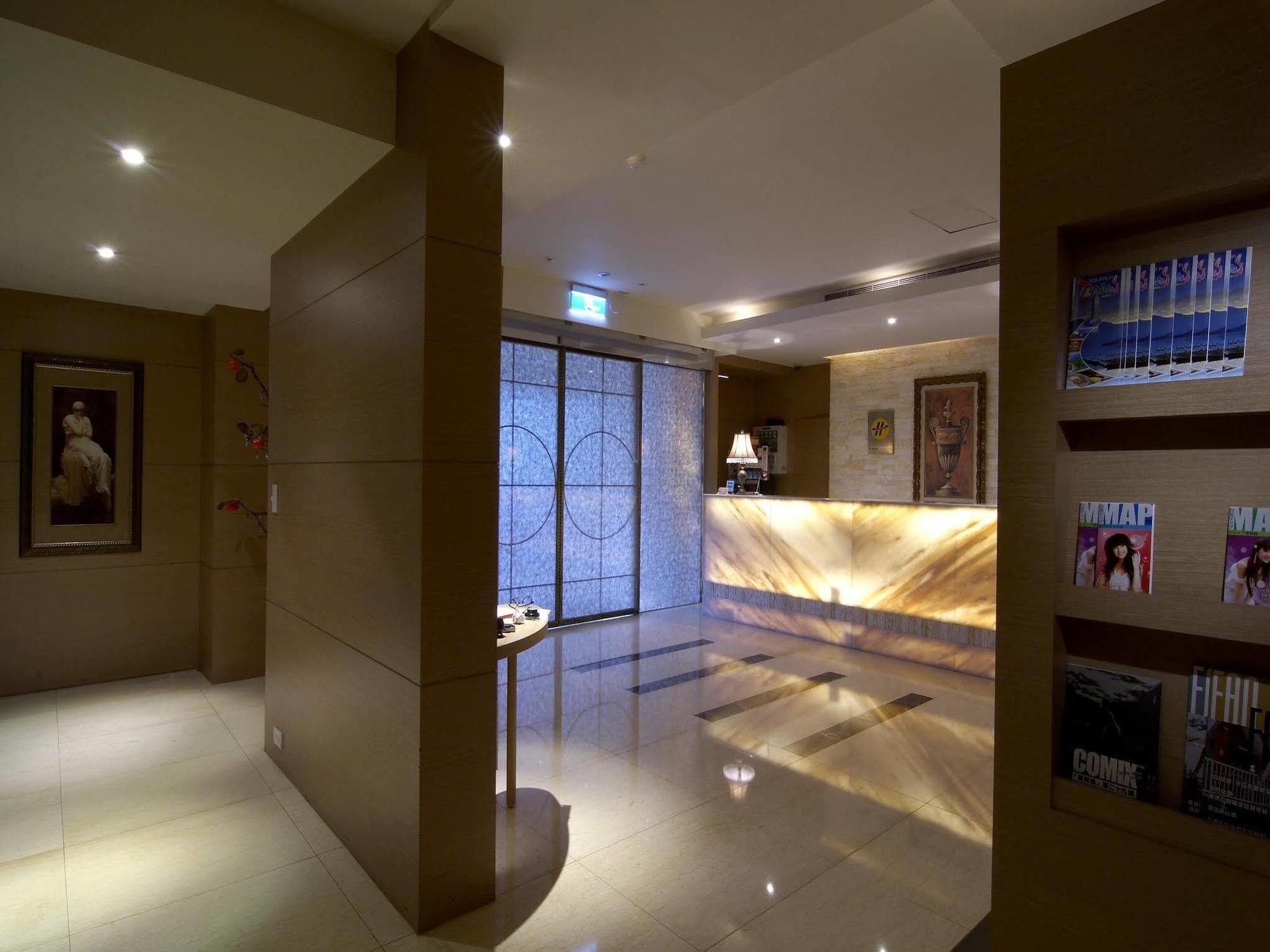 Taipei Lotty Hotel Bagian luar foto