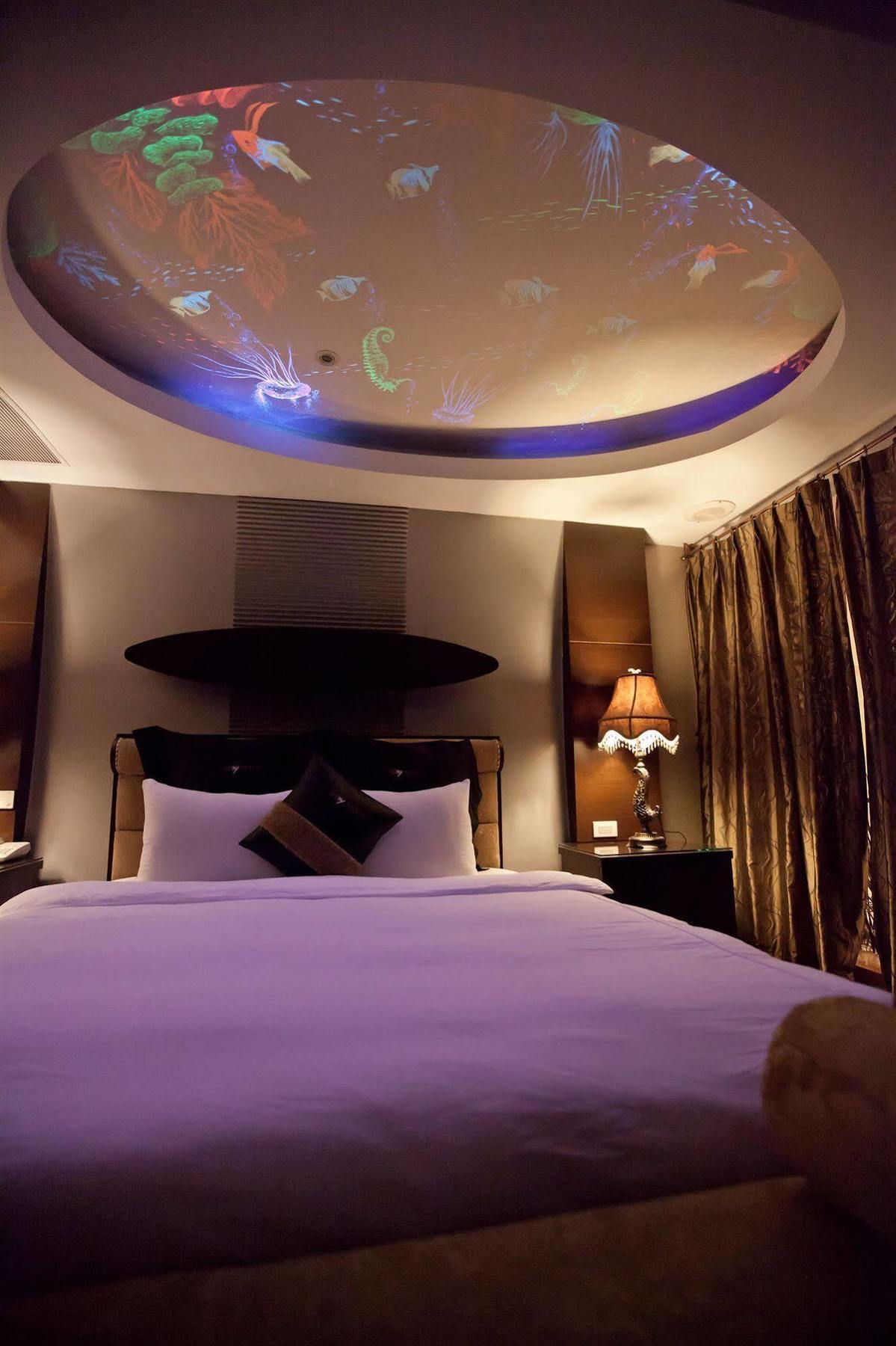 Taipei Lotty Hotel Bagian luar foto