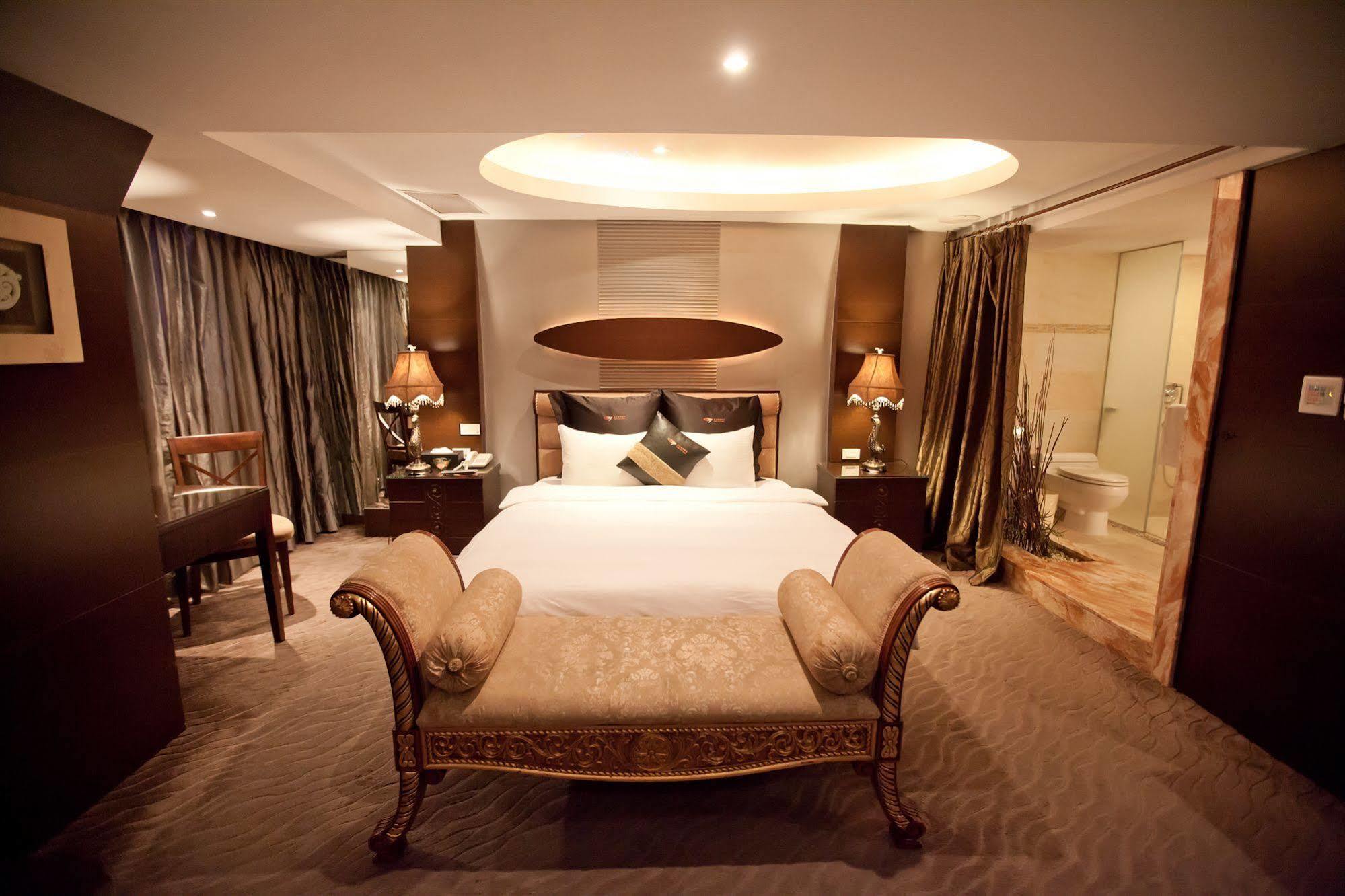 Taipei Lotty Hotel Bagian luar foto